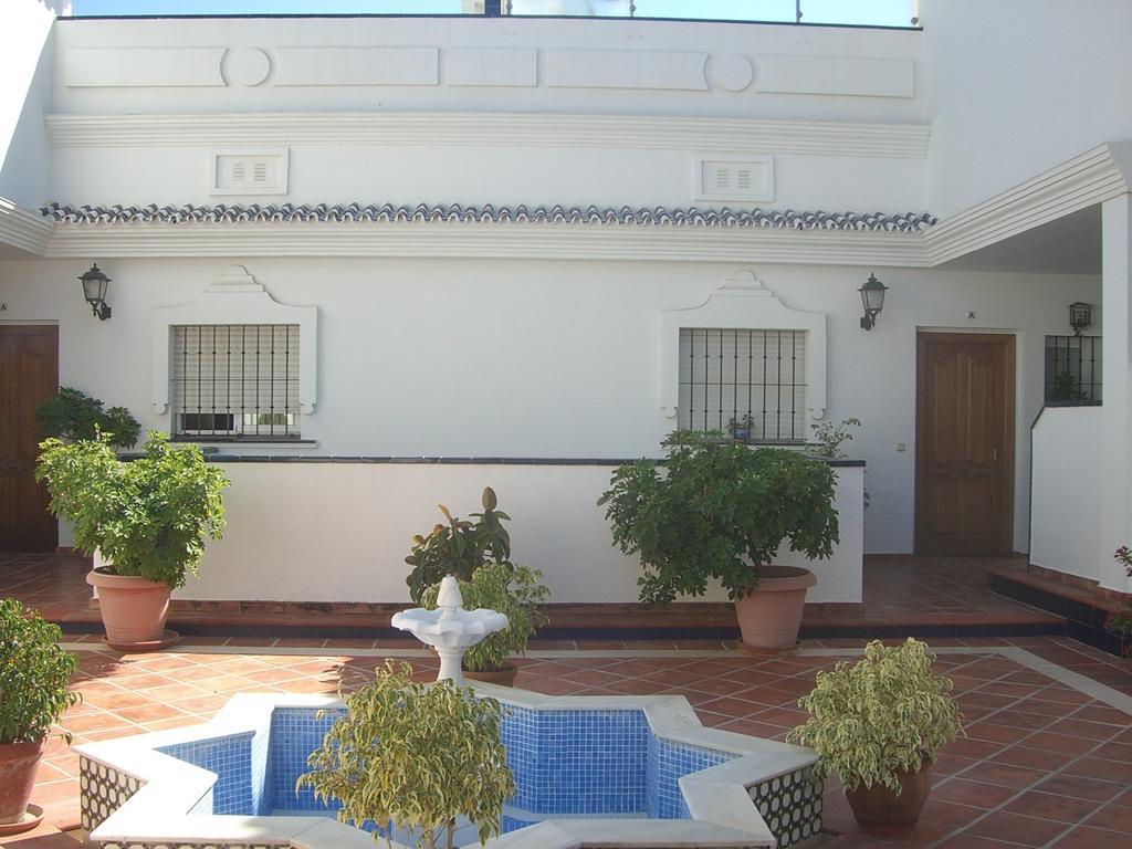 Apt Mijas Costa Arkadia Beach El Faro Marvellous Frontbeach With Stunning Seaviews And Historic Lighthouse フエンヒロラ エクステリア 写真